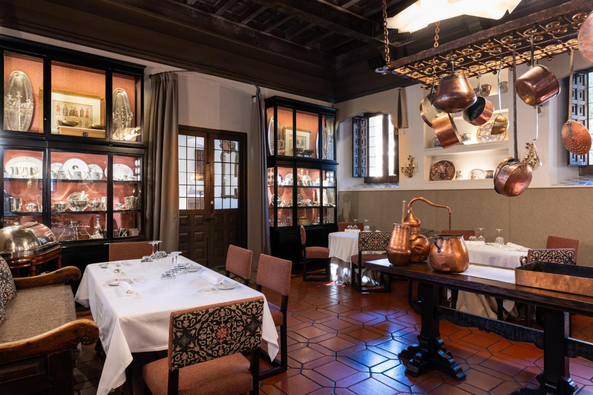 Parador De Alcalá de Henares Eksteriør billede