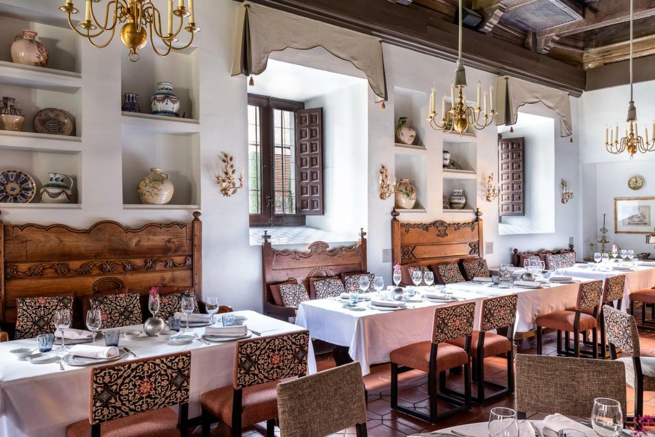 Parador De Alcalá de Henares Eksteriør billede