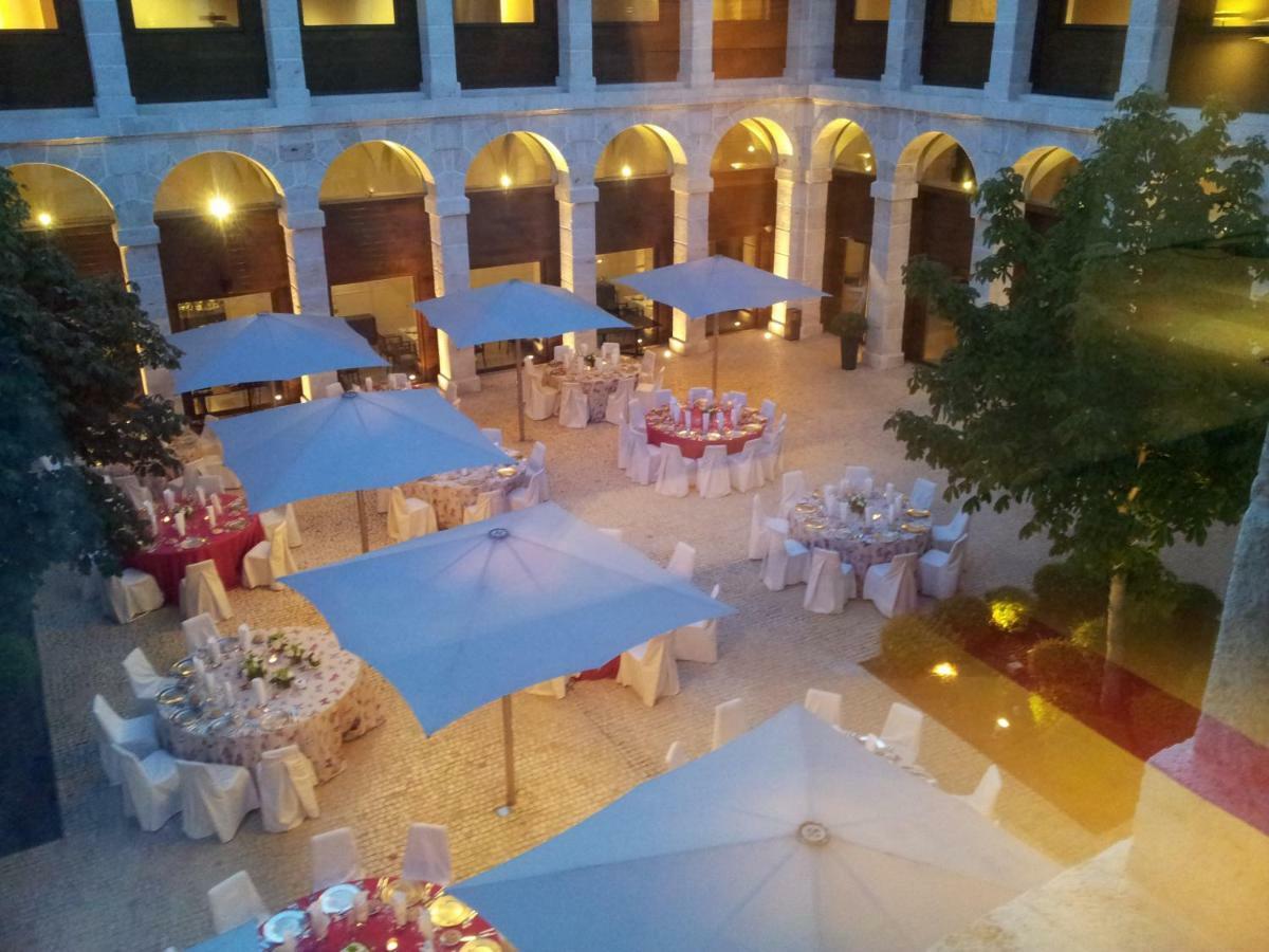 Parador De Alcalá de Henares Eksteriør billede