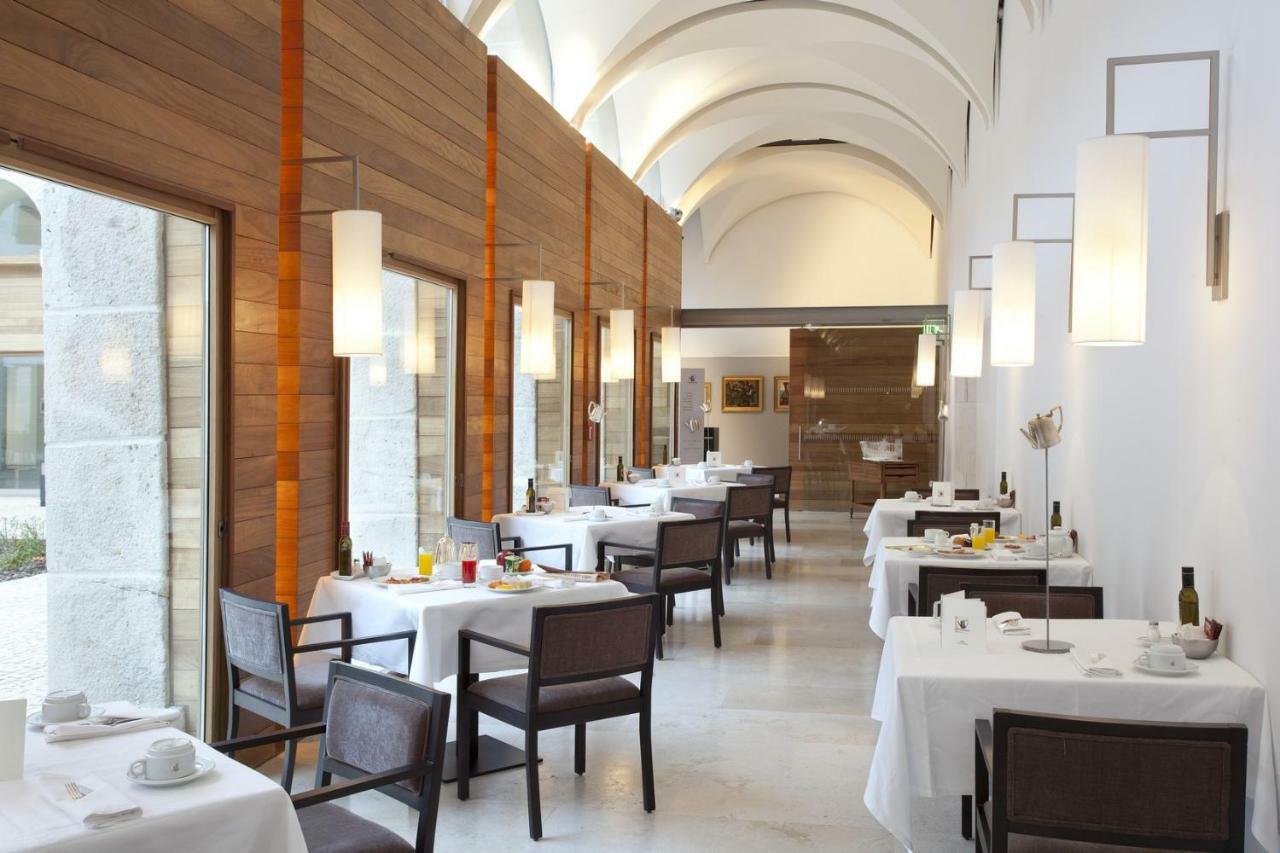 Parador De Alcalá de Henares Eksteriør billede